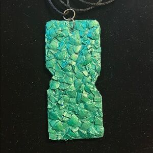 Turquoise Textured Pendant Necklace